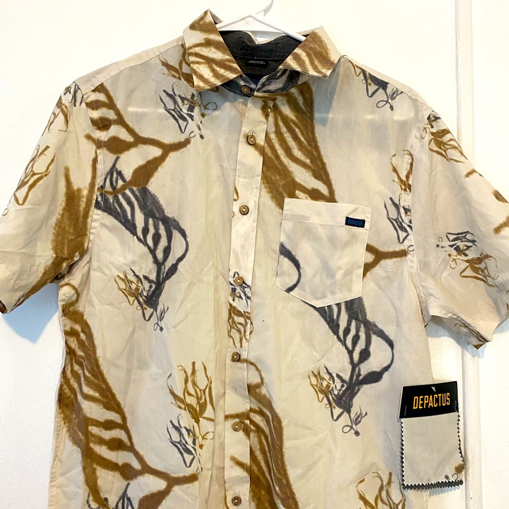 Depactus button front collared shirt